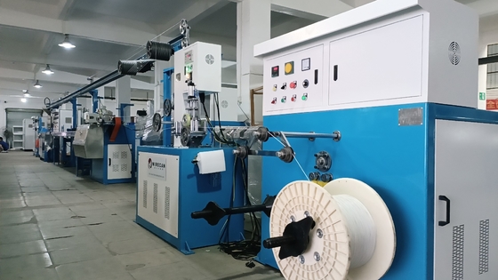 Máquina de la fabricación de cables del alambre con velocidad y la tensión ajustables