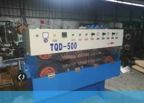 Dispositivo de tracción neumático para el cableado de fibra óptica exterior