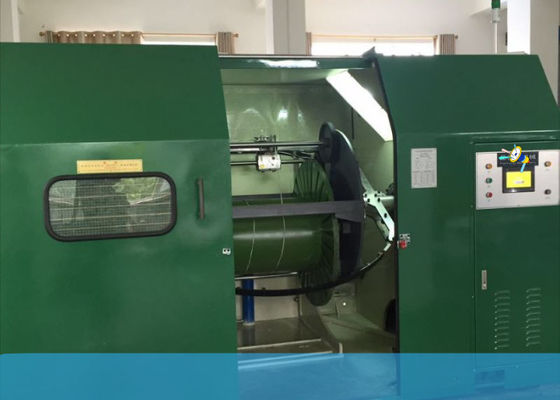 el doble automático del alambre de 1000m m que tuerce la máquina, ACSR telegrafía la máquina que arrolla