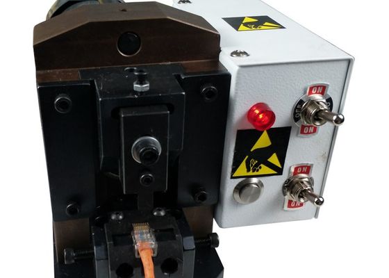 Máquina que prensa del terminal de alambre del SGS, máquina que prensa del conector de AC220V