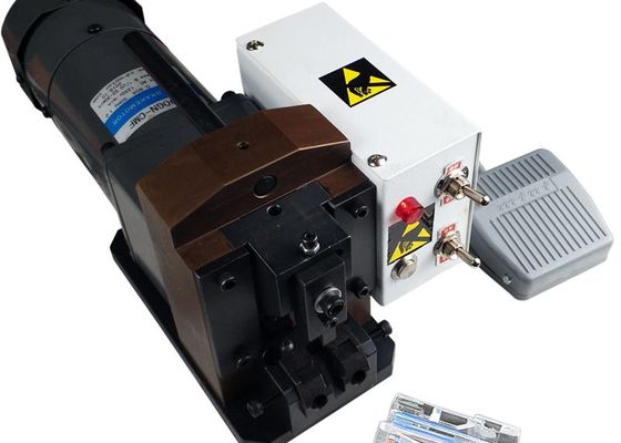 Máquina que prensa del terminal de alambre del SGS, máquina que prensa del conector de AC220V