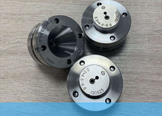 El extrusor sólido del carburo de tungsteno muere cabeza con la superficie de pulido