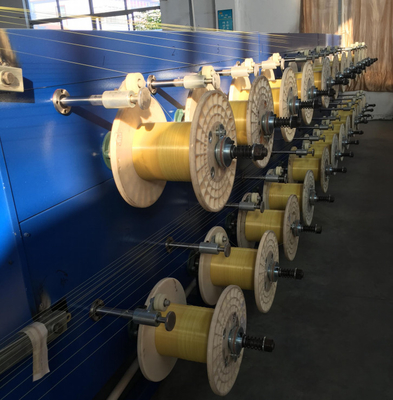 Las extrusiones por estirado trabajan a máquina de la fibra de vidrio reforzaron FRP plástico para el cable de fibra óptica